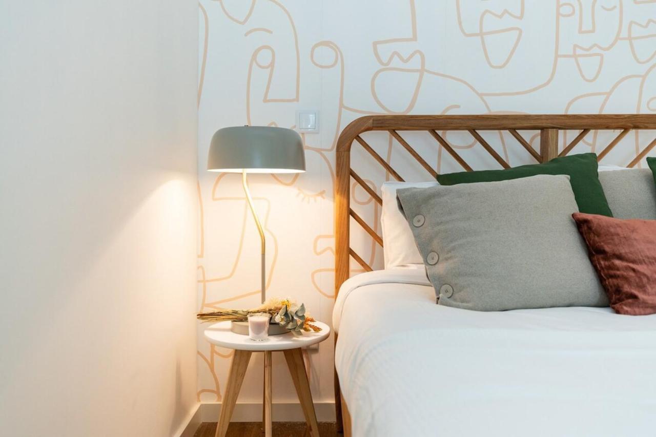 Graceful Design Studio With Romantic View Lisbona Esterno foto